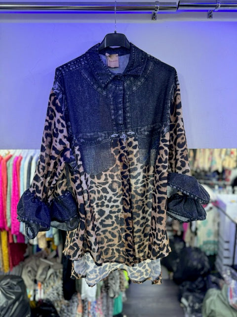 RUFFLE SLEEVE LEOPARD SHIRT